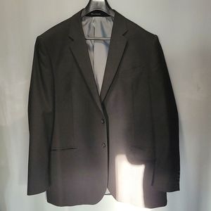 A 46T black Suit Jacket made by Bellissimo.
